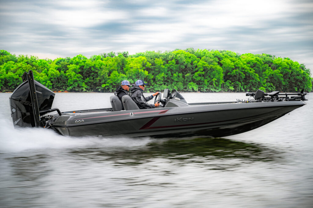 2027 IKON VLX20