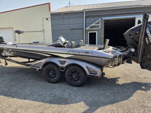 2016 Ranger Z521C