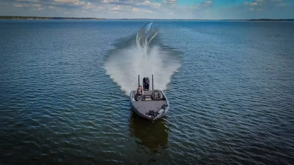 2027 FALCON F205