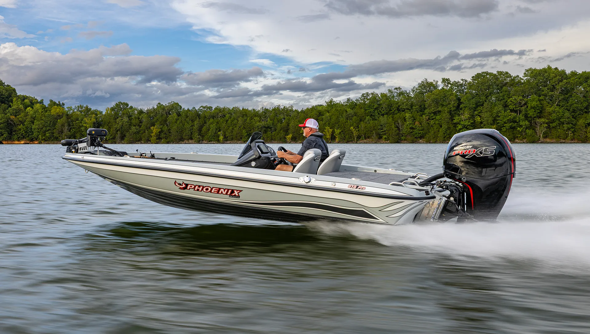 2027 PHOENIX 818 Pro